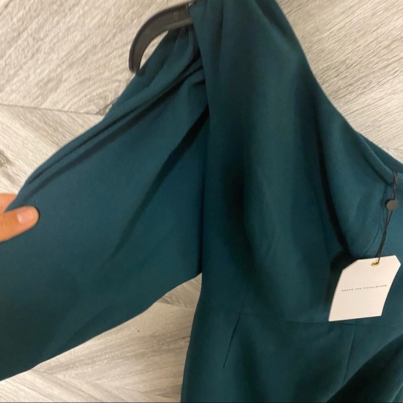 DRESS THE POPULATION Tiffany One Shoulder MIDI Dress - Picture 6 of 7